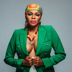 Ascolta KB Motsilanyane, guarda video musicali, leggi la biografia, vedi le date del tour & altro!