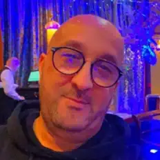 Listen to Hasni Sghir, watch music videos, read bio, see tour dates & more!