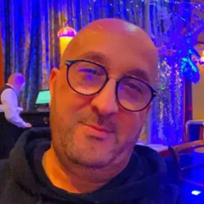 Listen to Hasni Sghir, watch music videos, read bio, see tour dates & more!