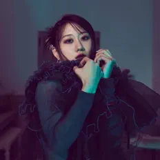 Dengarkan Nao Furuhata, tonton video musik, baca bio, lihat tanggal tur & lainnya!