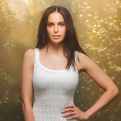 Listen to Amal Maher, watch music videos, read bio, see tour dates & more!