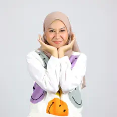 Listen to Mellysa Azman, watch music videos, read bio, see tour dates & more!