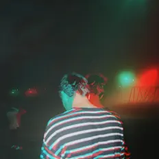 Luister naar HEAD TV EAST, bekijk muziekvideo's, lees de bio, bekijk de tourdata, en meer!