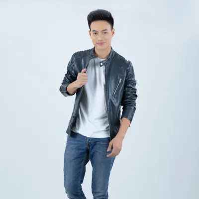 Listen to ปอ อรรณพ, watch music videos, read bio, see tour dates & more!