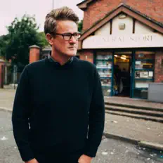 收听 Scarborough、观看音乐视频、阅读小传、查看巡演日期等 ！