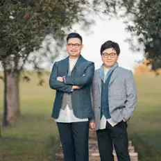收听 明歌知钦、观看音乐视频、阅读小传、查看巡演日期等 ！