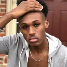 Listen to Vp's, watch music videos, read bio, see tour dates & more!