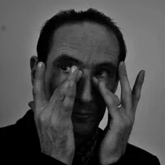 Listen to Paul De Jong, watch music videos, read bio, see tour dates & more!