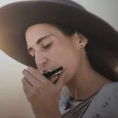Listen to Ana Vera, watch music videos, read bio, see tour dates & more!