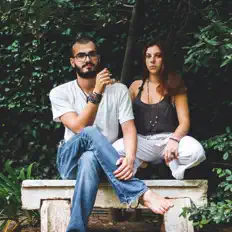 Escucha a Κάτι Γάτοι Τρομοκράτοι, mira videos musicales, lee su biografía, consulta las fechas de las gira y más.