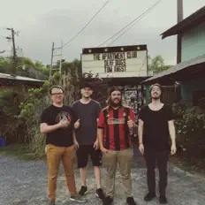 Ακούστε περιεχόμενο από The Apartment Club, παρακολουθήστε μουσικά βίντεο, διαβάστε το βιογραφικό, δείτε ημερομηνίες περιοδείας, και πολλά ακόμη!