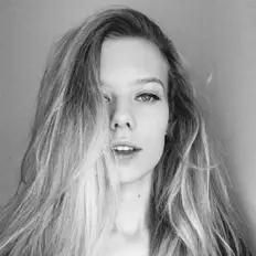 聆聽 Antonia Fish、觀看音樂影片、閱讀小傳、查看巡演日期等！