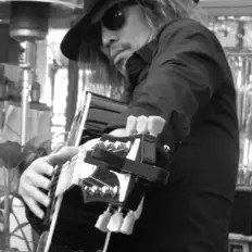 Listen to Pigheadskin, watch music videos, read bio, see tour dates & more!