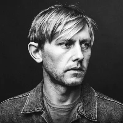 Listen to Van William, watch music videos, read bio, see tour dates & more!