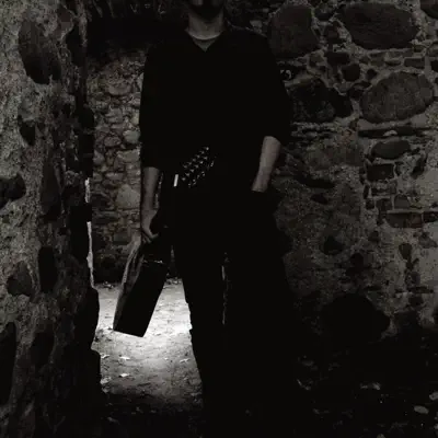 Listen to Prag 83, watch music videos, read bio, see tour dates & more!