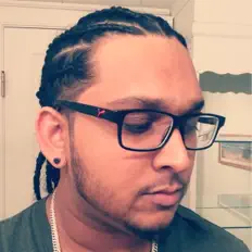 收听 Jonny Wolf、观看音乐视频、阅读小传、查看巡演日期等 ！