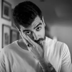 聆聽 K Sohl、觀看音樂影片、閱讀小傳、查看巡演日期等！