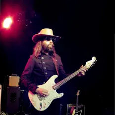 Jesse Davey을(를) 듣고, 뮤직 비디오를 보고, 약력을 읽고, 투어 일정 등을 확인하세요!