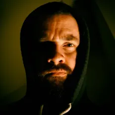 Escucha a Sam VanLaningham, mira videos musicales, lee su biografía, consulta las fechas de las gira y más.