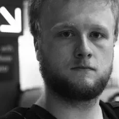 Hör dir Tofu June an, schau dir Musikvideos an, lies die Biografie, finde Tourdaten und mehr!