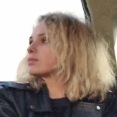 Listen to Ellie Lil, watch music videos, read bio, see tour dates & more!