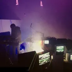 Ouça Delta-Sine, assista a videoclipes, leia a biografia, veja as datas das turnês e mais!