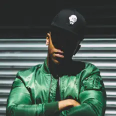 聆聽 Tyo、觀看音樂影片、閱讀小傳、查看巡演日期等！