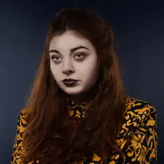 Listen to Linde Schöne, watch music videos, read bio, see tour dates & more!