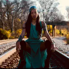 Ascolta Ladi Montalvo, guarda video musicali, leggi la biografia, vedi le date del tour & altro!