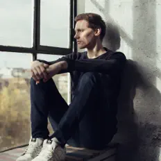 Dengarkan Lucas Newman, tonton video musik, baca bio, lihat tanggal tur & lainnya!