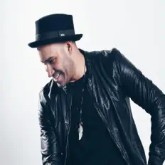 Listen to Sérgio Saas, watch music videos, read bio, see tour dates & more!