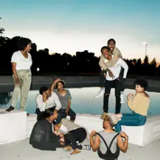 聆聽 Avenue Music、觀看音樂影片、閱讀小傳、查看巡演日期等！