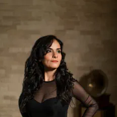 Listen to Dilek Kavraal, watch music videos, read bio, see tour dates & more!