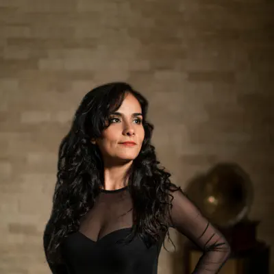 Listen to Dilek Kavraal, watch music videos, read bio, see tour dates & more!