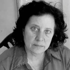 Escucha a Thalia Zedek, mira videos musicales, lee su biografía, consulta las fechas de las gira y más.