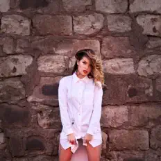 Poslechněte si interpreta Anastasiya Karpova, sledujte hudební videa, přečtěte si životopis, podívejte se na data turné a další informace.