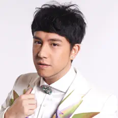 聆聽 張致恆、觀看音樂影片、閱讀小傳、查看巡演日期等！