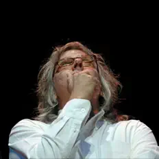 收听 Alejandro García "Virulo"、观看音乐视频、阅读小传、查看巡演日期等 ！