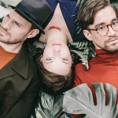 Listen to Mockemalör, watch music videos, read bio, see tour dates & more!