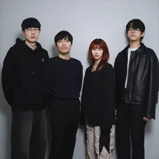 Dengarkan BLUE FOG, tonton video musik, baca bio, lihat tanggal tur & lainnya!