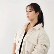 Poslechněte si interpreta 임지안, sledujte hudební videa, přečtěte si životopis, podívejte se na data turné a další informace.