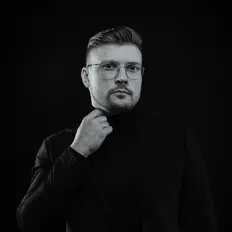 Ascolta Семен Хананаев, guarda video musicali, leggi la biografia, vedi le date del tour & altro!