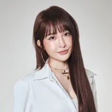 Listen to Rylee Chang, watch music videos, read bio, see tour dates & more!
