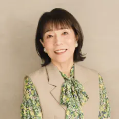收听 Emiko Shiratori、观看音乐视频、阅读小传、查看巡演日期等 ！