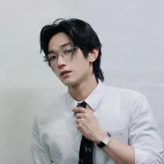 Martin Wong 王智騫을(를) 듣고, 뮤직 비디오를 보고, 약력을 읽고, 투어 일정 등을 확인하세요!