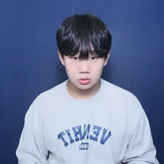 Posłuchaj wykonawcy YUN:ON, obejrzyj teledyski, przeczytaj biografię, zobacz daty tras koncertowych i nie tylko!