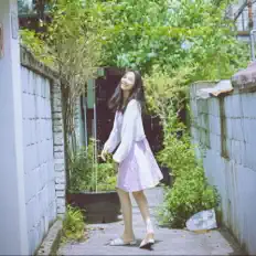 Écoutez Yoobin, regardez des vidéoclips, lisez la biographie, consultez les dates de tournée et plus encore !