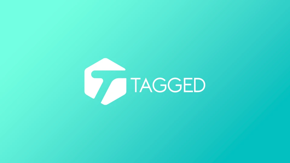 Tagged Dating: Chat & Go Live! App Store product page header