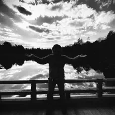 Hör dir asa an, schau dir Musikvideos an, lies die Biografie, finde Tourdaten und mehr!