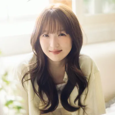 Listen to 헤네시, watch music videos, read bio, see tour dates & more!